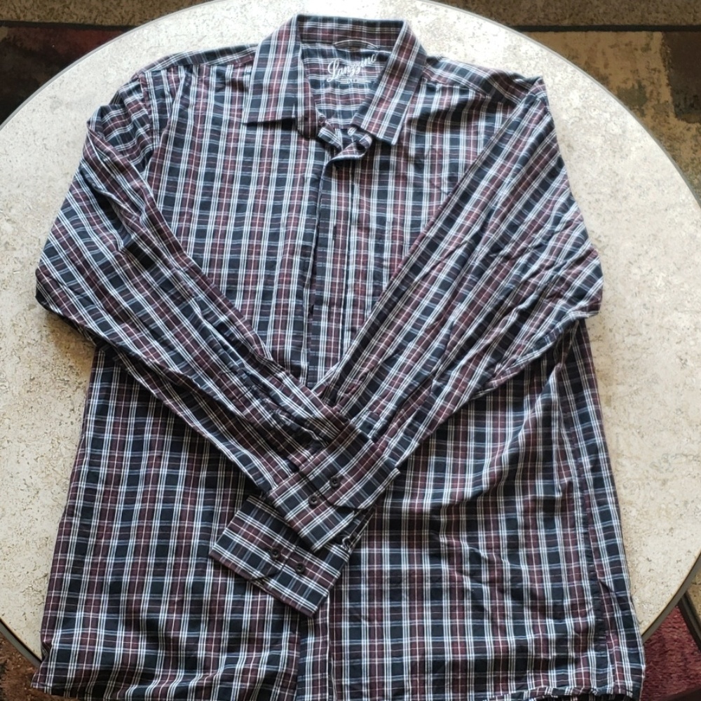 Black/Burgundy button up